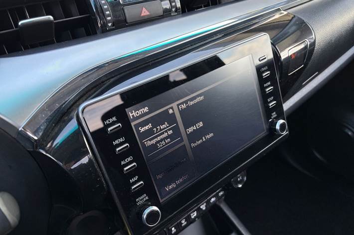 Sort Toyota HiLux fra 2021