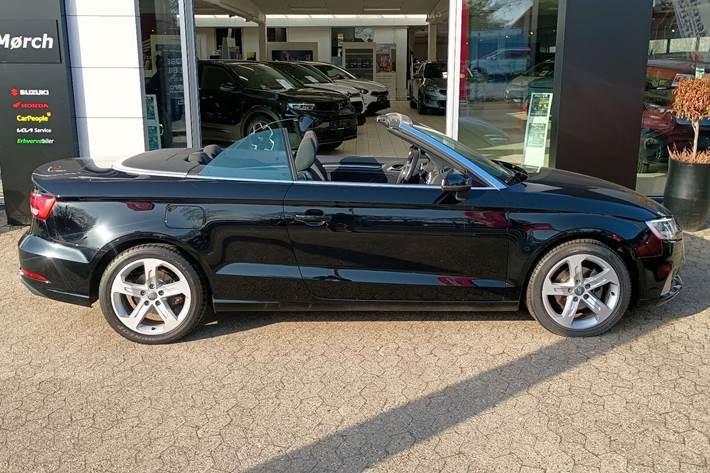 Sort Audi A3 fra 2017