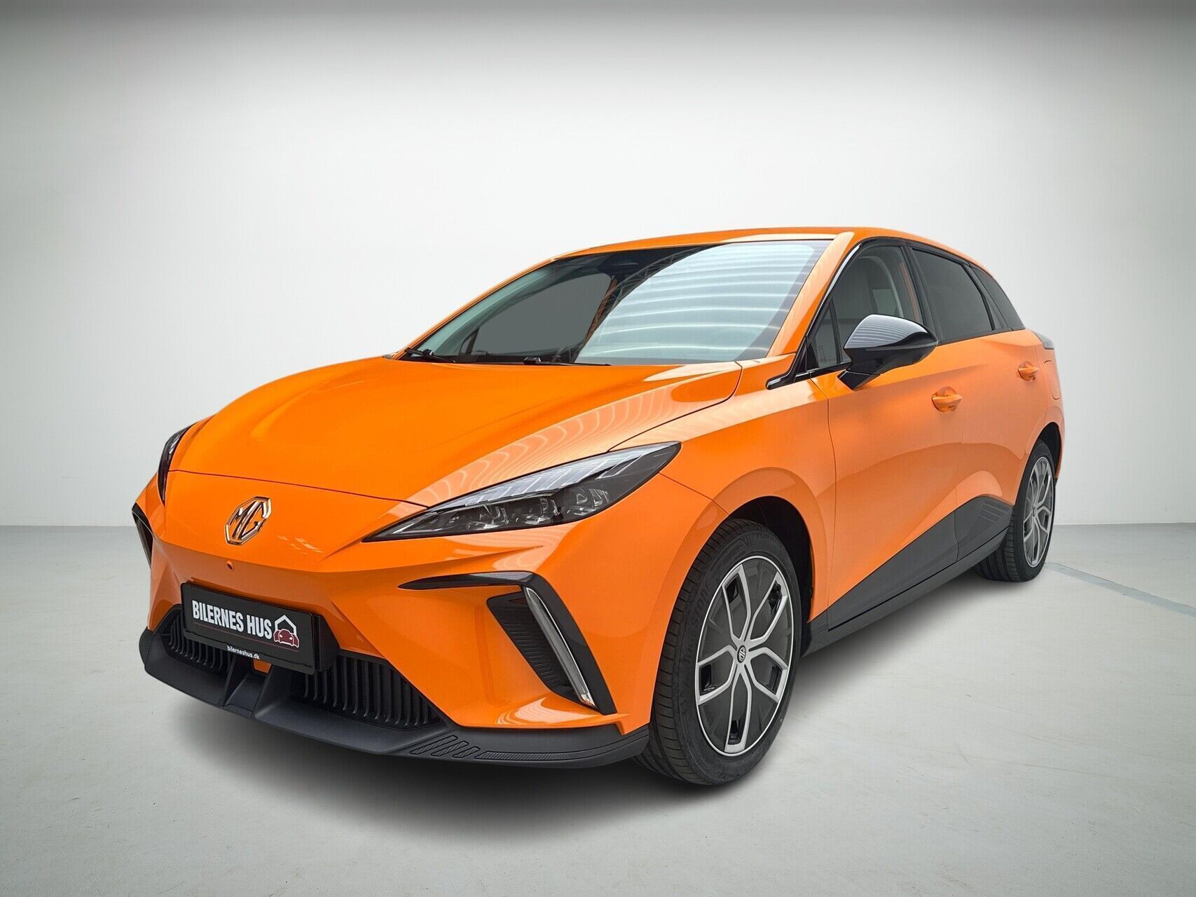 MG MG4 Electric EL Luxury Long Range 204HK 5d Aut.