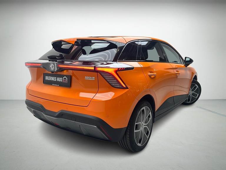 MG MG4 Electric EL Luxury Long Range 204HK 5d Aut.