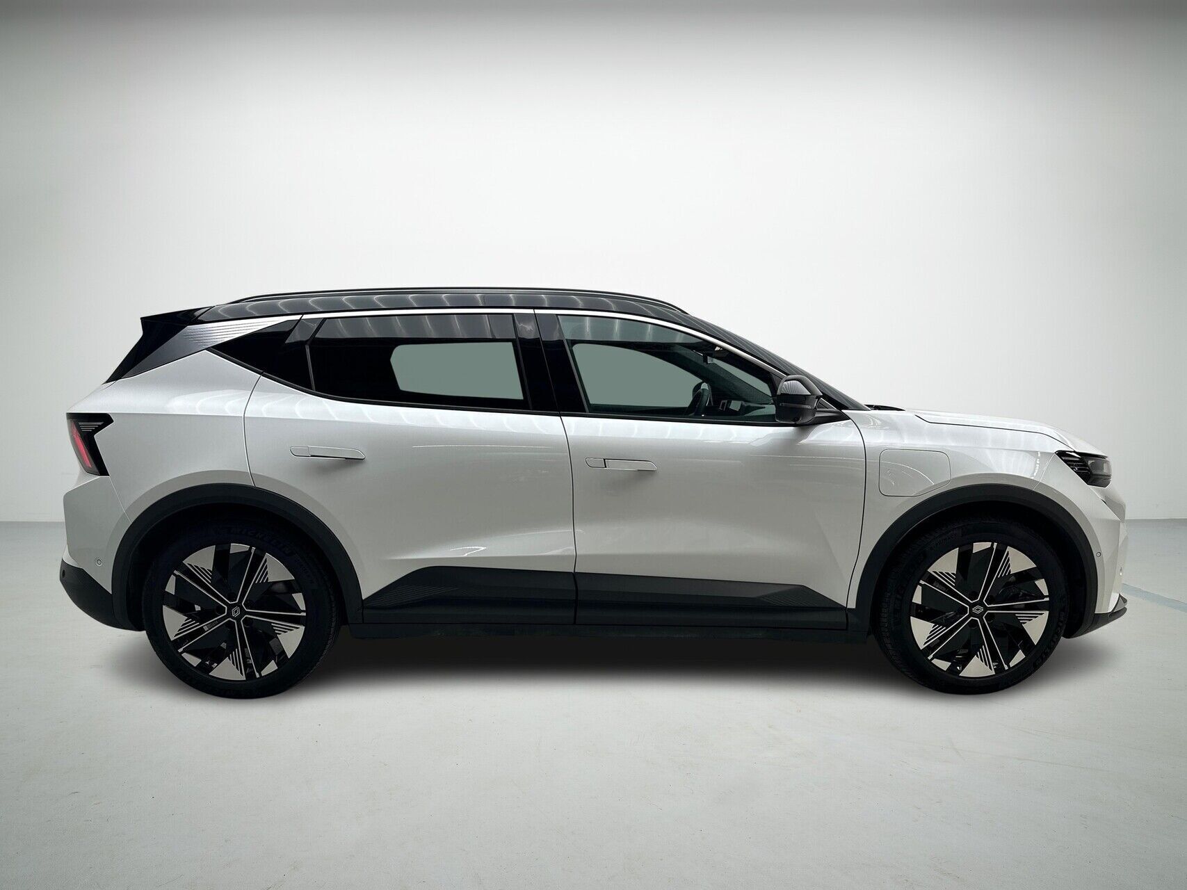 Renault Scénic E-TECH Techno 220HK Aut.