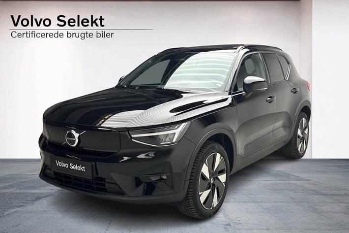 Sort Volvo XC40 fra 2023