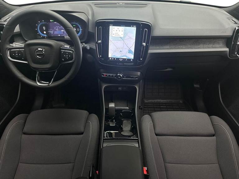 Volvo XC40 Recharge Extended Range Ultimate 252HK 5d Aut.