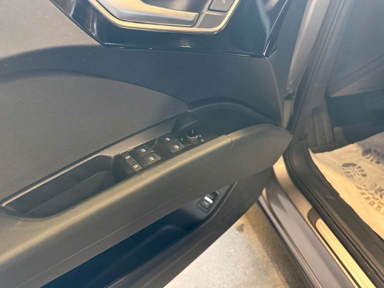 Audi Q4 e-tron 40 Advanced S-line