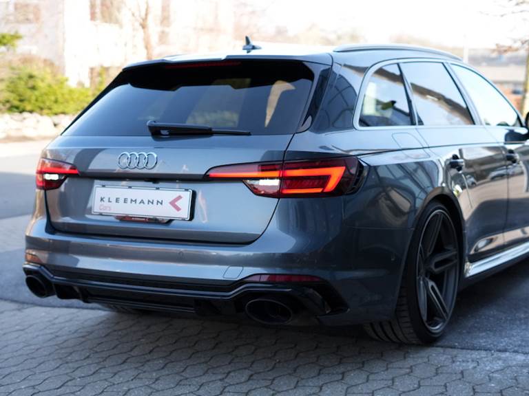Audi RS4 2,9 TFSi Avant quattro Tiptr.
