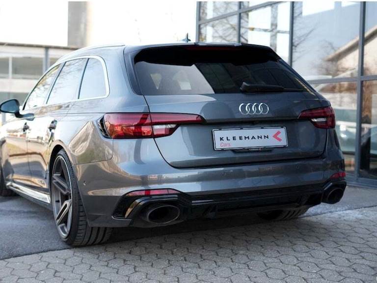 Audi RS4 2,9 TFSi Avant quattro Tiptr. Van