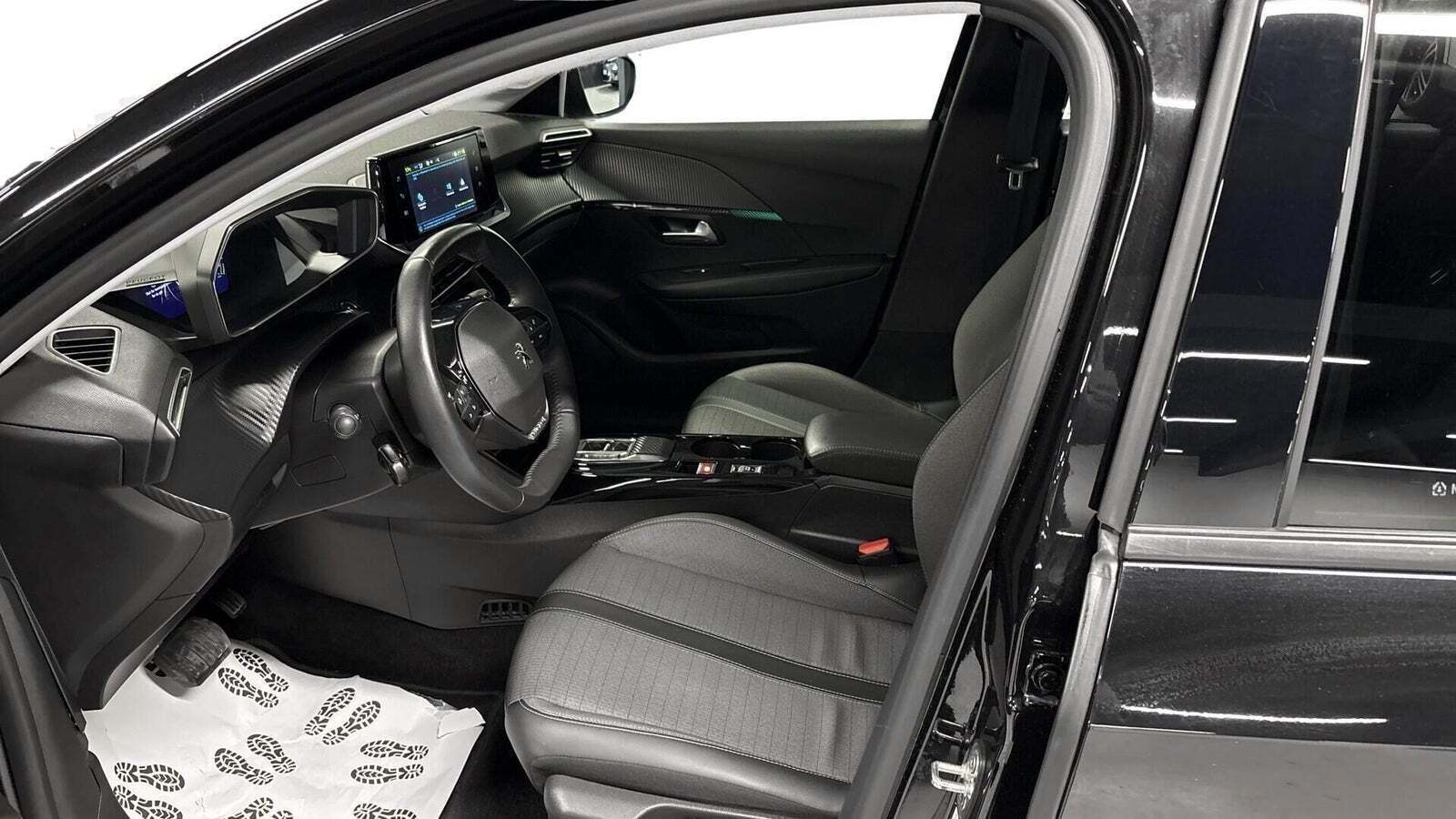 Peugeot e-208 50 Allure Pack