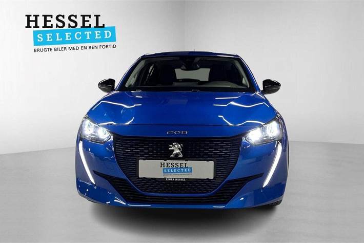 Blå Peugeot e-208 fra 2022