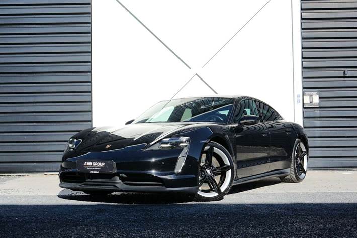 Hvid Porsche Taycan 4S fra 2020