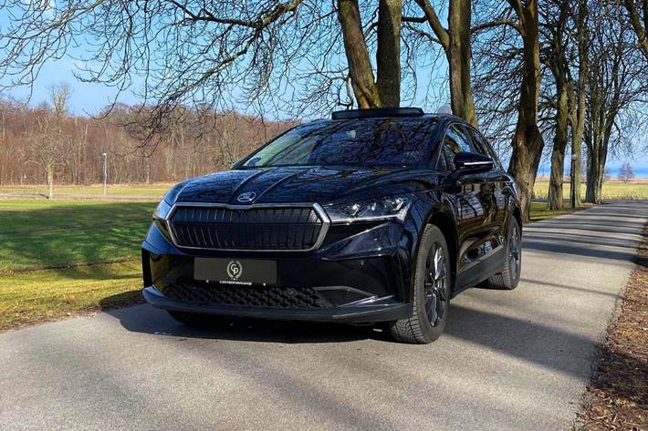 Sort Skoda Enyaq fra 2022