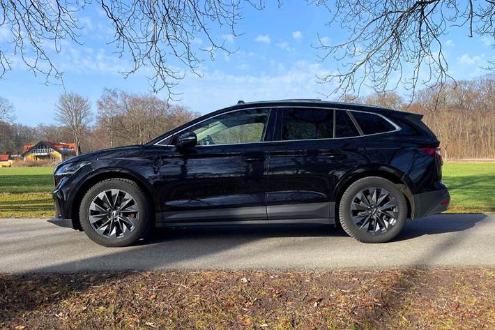 Sort Skoda Enyaq fra 2022