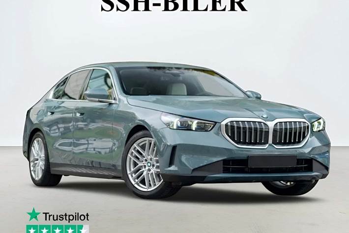undefined BMW i5 fra 2024 set udefra
