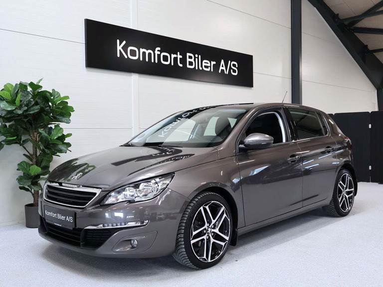 Peugeot 308 1,6 BlueHDi 120 Selection Sky
