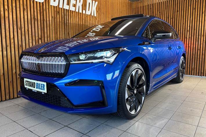Blå Skoda Enyaq fra 2024