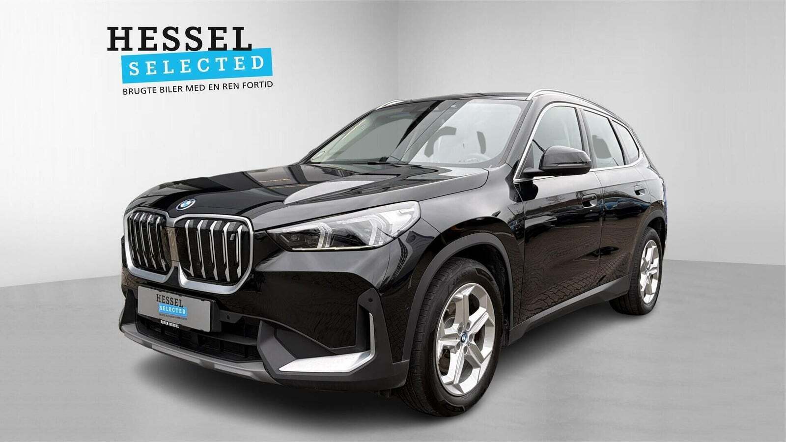 BMW iX1 xDrive30 X-Line