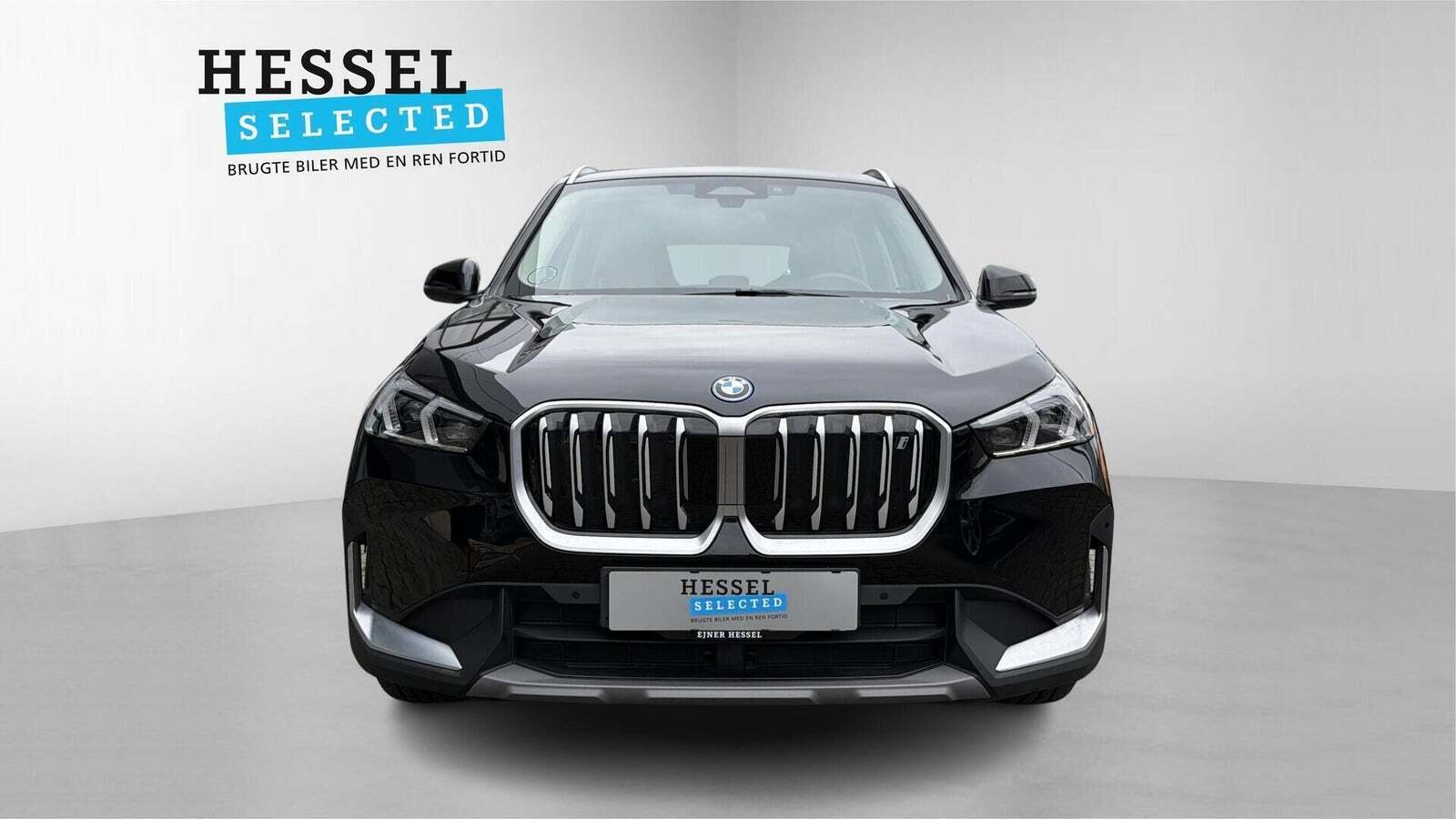 BMW iX1 xDrive30 X-Line