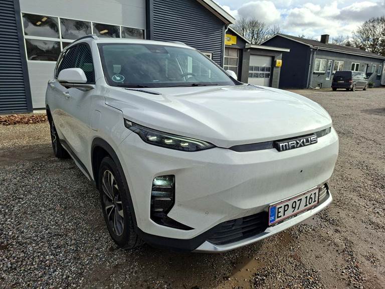 Maxus Euniq6