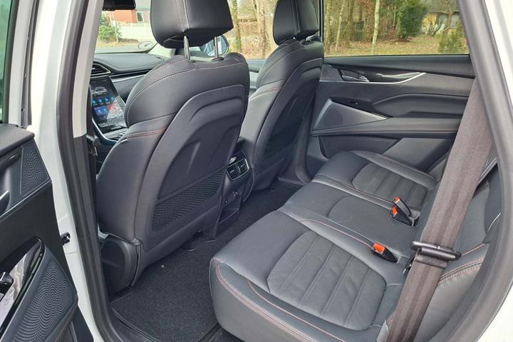 undefined Maxus Euniq6 fra 2022