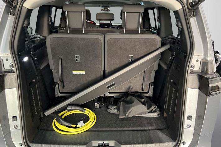 Grå VW ID.Buzz fra 2025