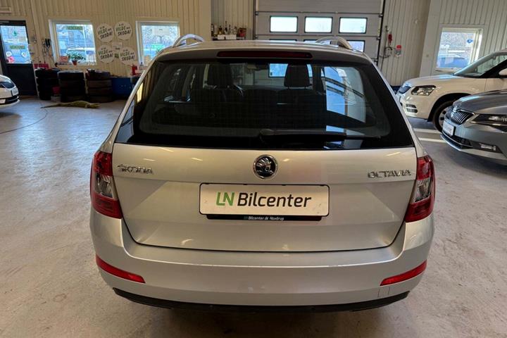undefined Skoda Octavia fra 2016
