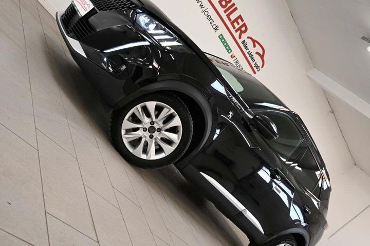 Sort Peugeot 2008 fra 2020
