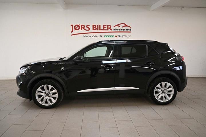 Sort Peugeot 2008 fra 2020