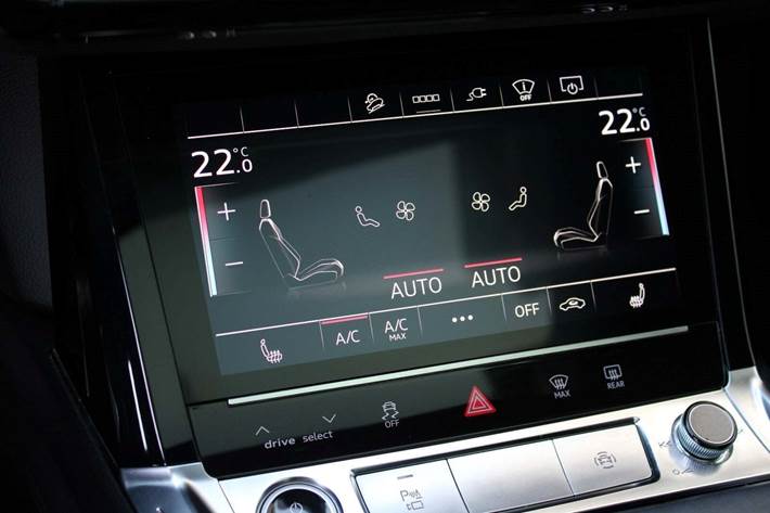 Sort Audi e-tron fra 2023