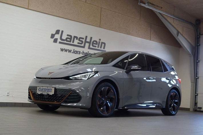 Grå Cupra Born fra 2022