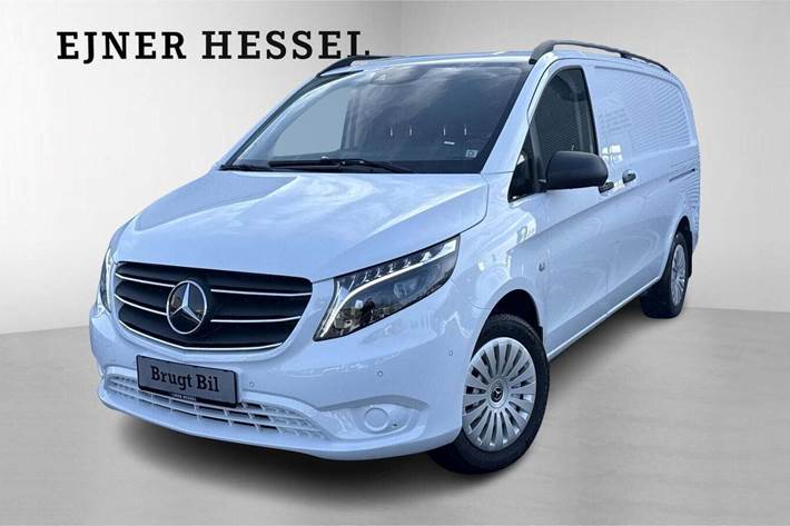 Hvid Mercedes Vito 116 fra 2022