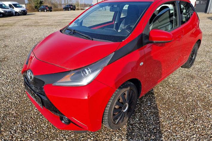 undefined Toyota Aygo fra 2016 set udefra