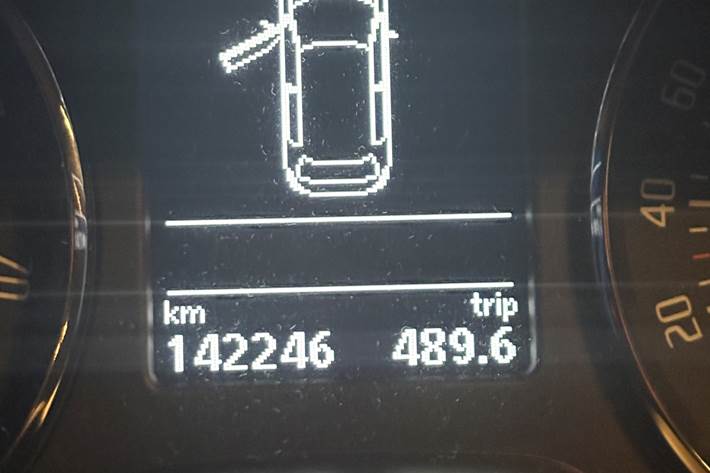 Grå Skoda Fabia fra 2013