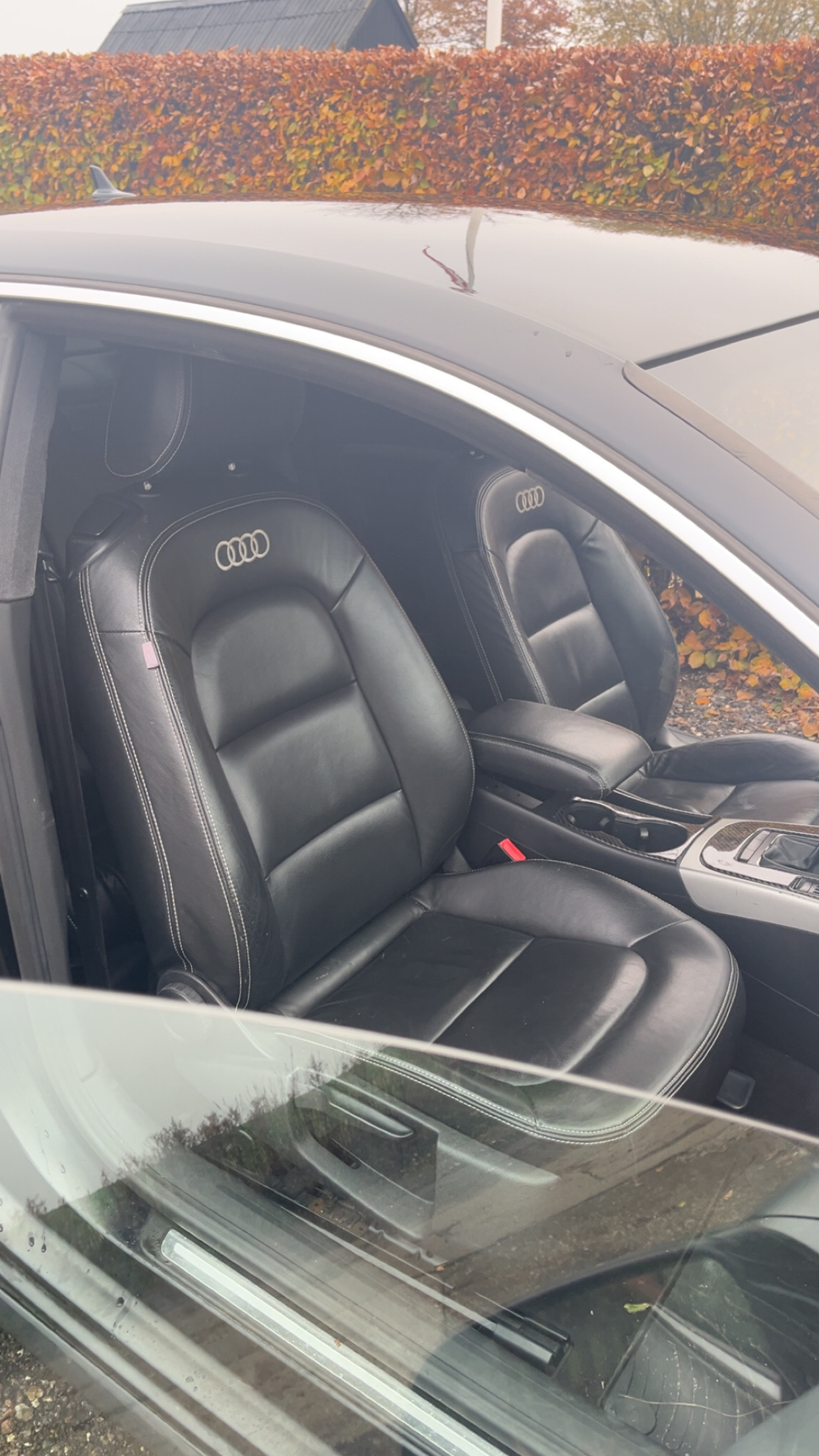 Hvid Audi A 6 fra 2010