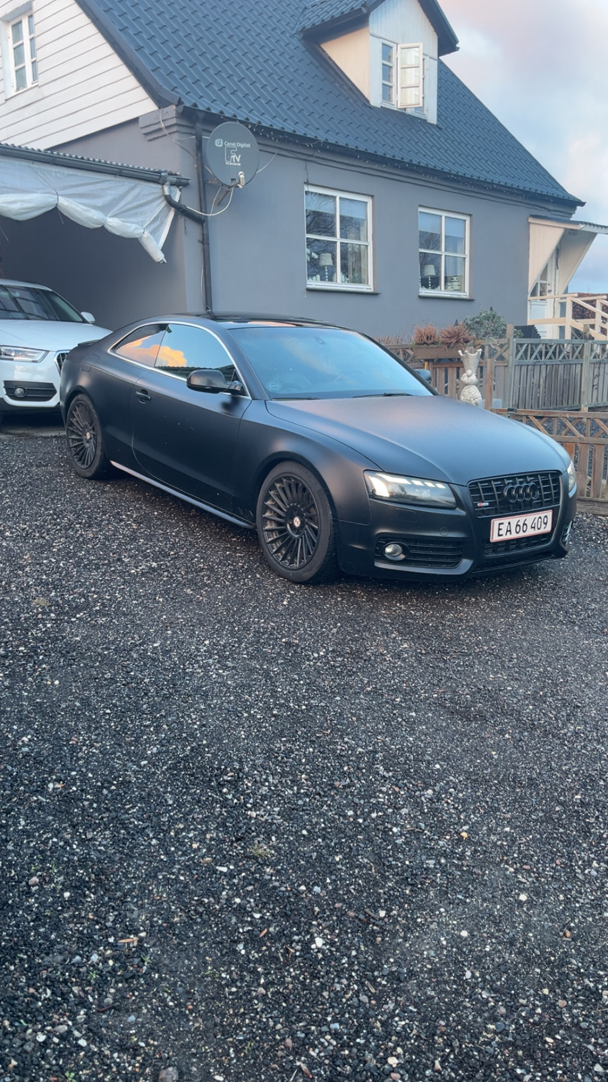 Hvid Audi A 6 fra 2010