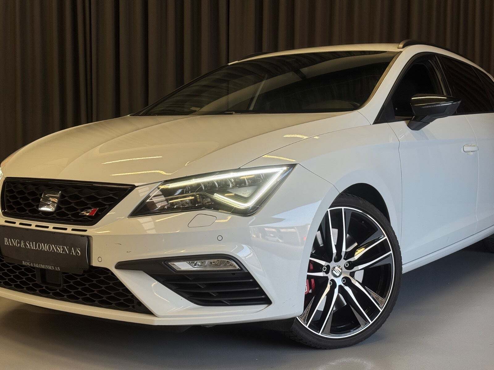 Seat Leon 2,0 TSi 300 Cupra ST DSG