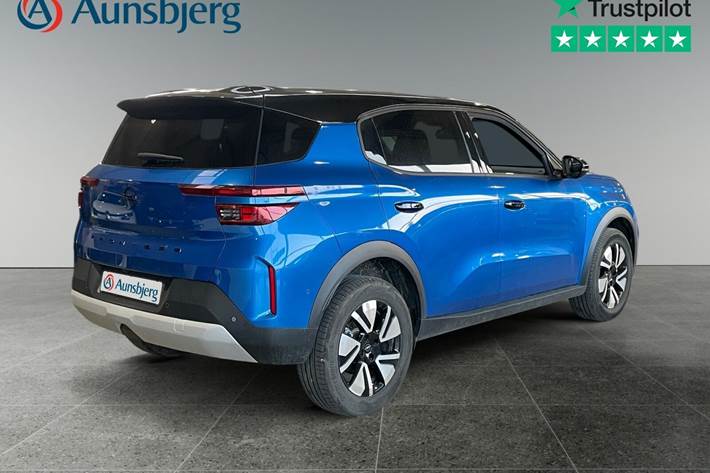 Blå Opel Frontera fra 2025