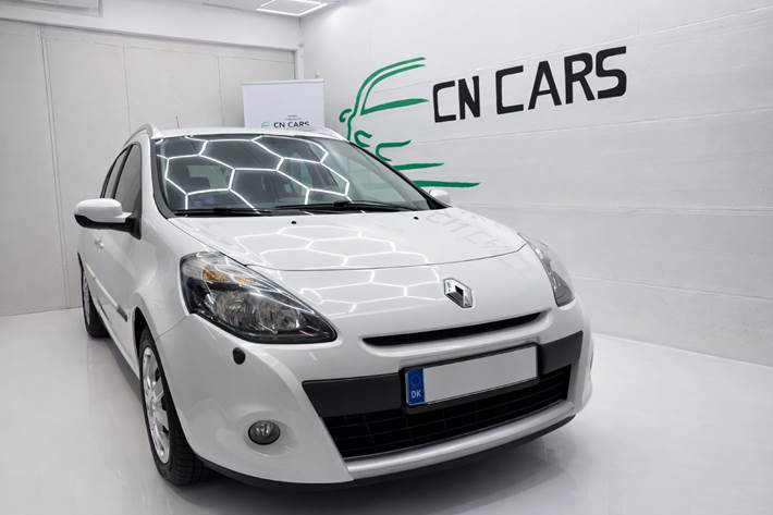 Hvid Renault Clio fra 2012