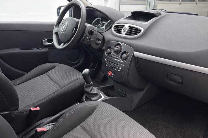 Hvid Renault Clio fra 2012