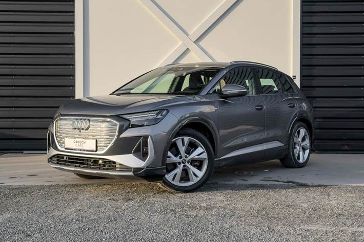 Grå Audi Q4 e-tron fra 2022