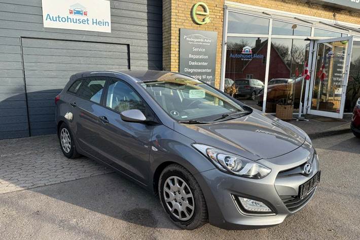 Sort Hyundai i30 fra 2014