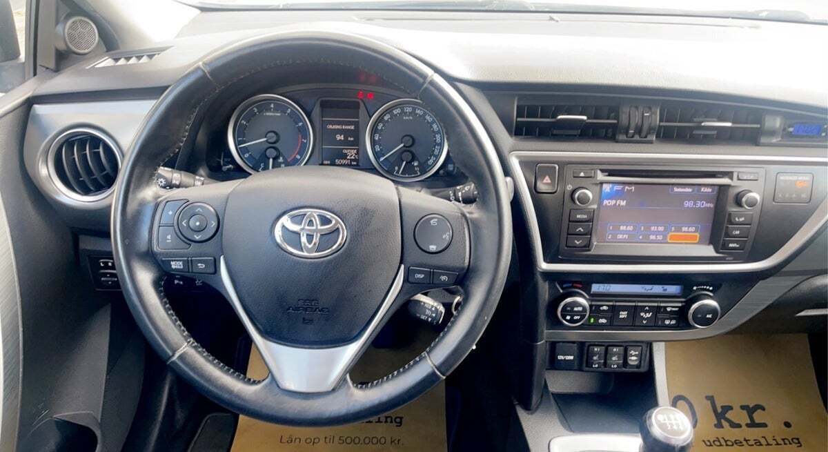 undefined Toyota Auris fra 2013