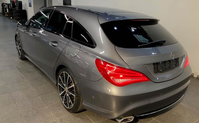 Mercedes CLA180