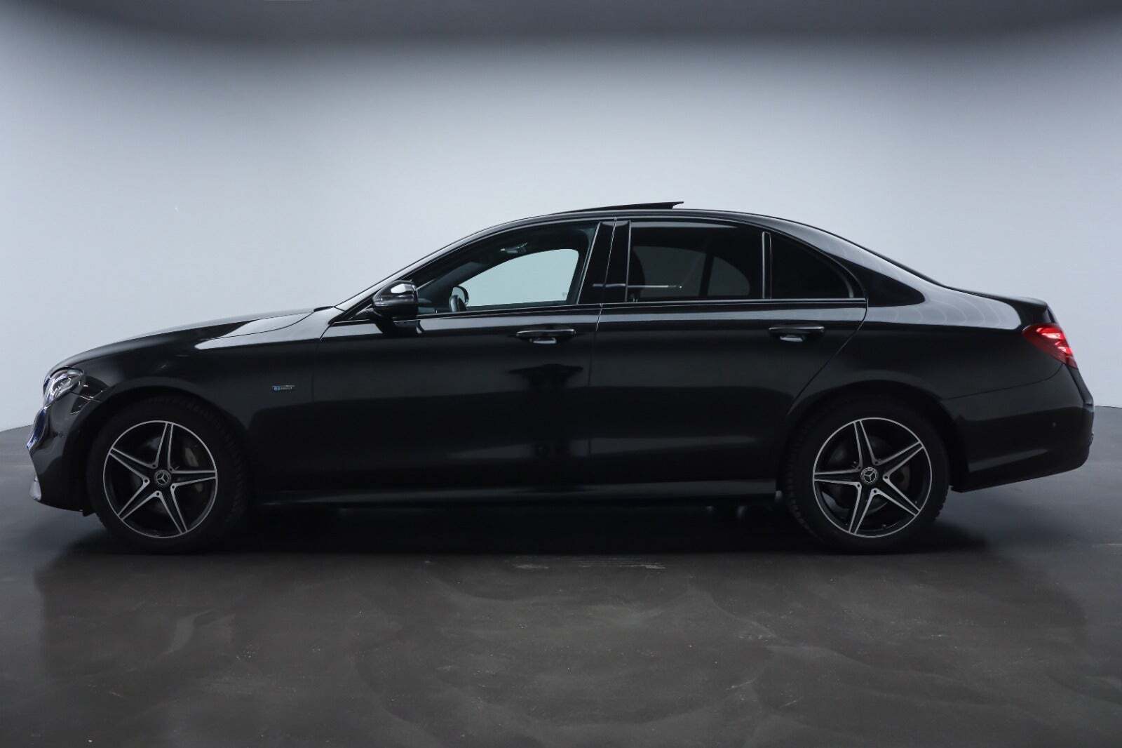 Mercedes E300 e 2,0 AMG Line aut.