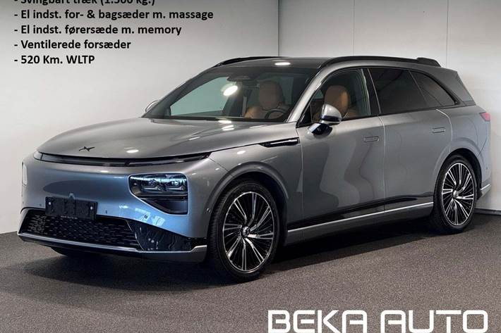 Grå Xpeng G9 fra 2024