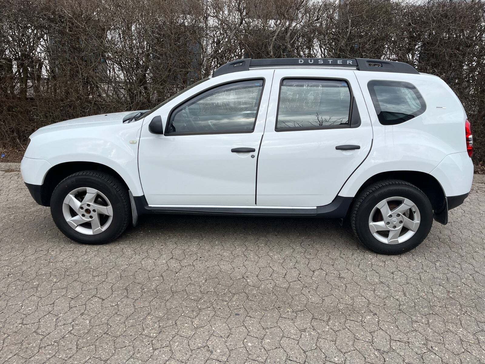 Dacia Duster 1,6 16V Family Edition
