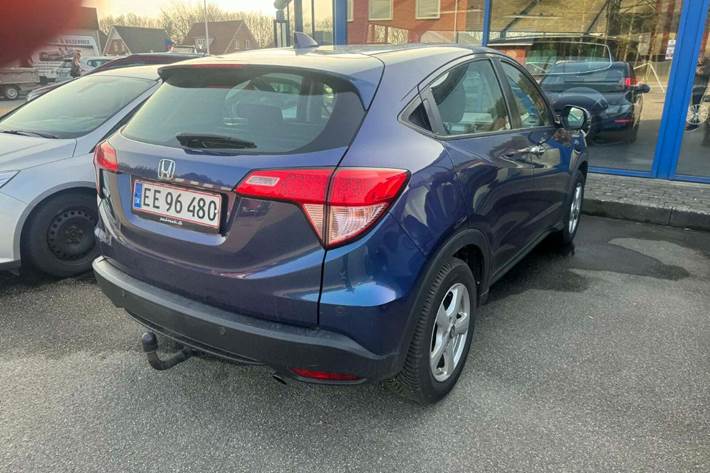 Blå Honda HR-V fra 2016