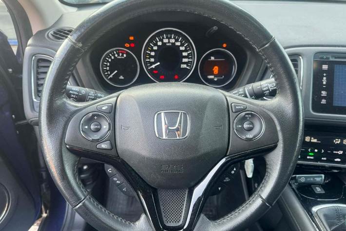 Blå Honda HR-V fra 2016