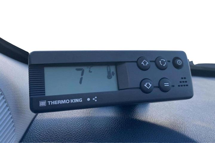 Hvid Renault Trafic fra 2025