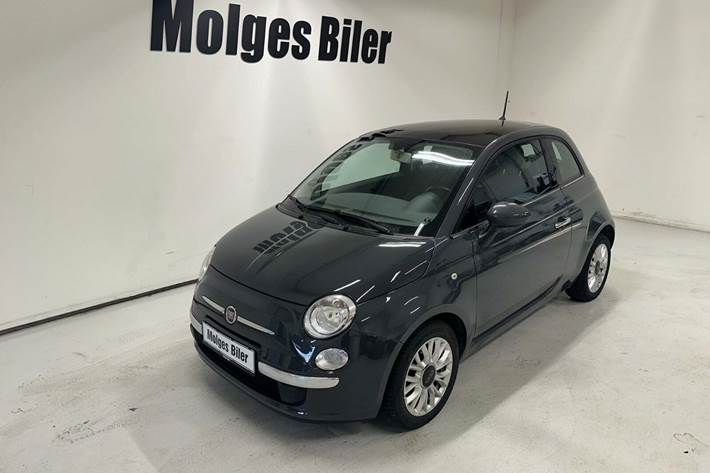 Grå Fiat 500 fra 2015