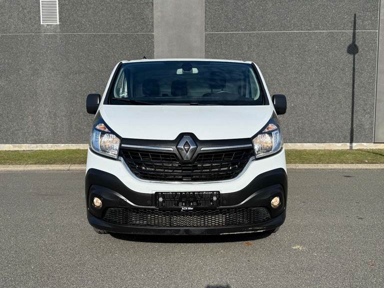 Renault Trafic T29 2,0 dCi 145 L2H1