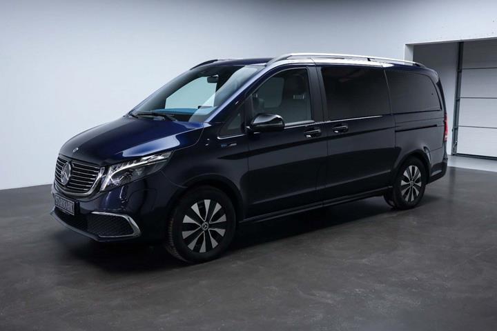 Blå Mercedes EQV300 fra 2020